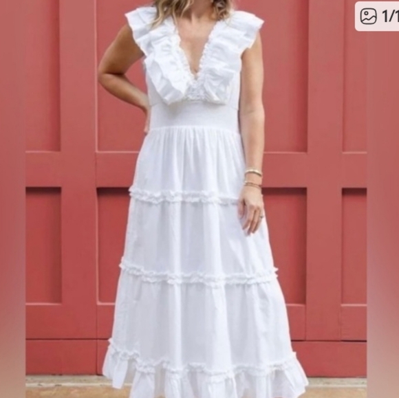 House Of Harlow Gorgeous White Ruffled Maxi Dress Layered Tie Back Medium New - Picture 2 of 11